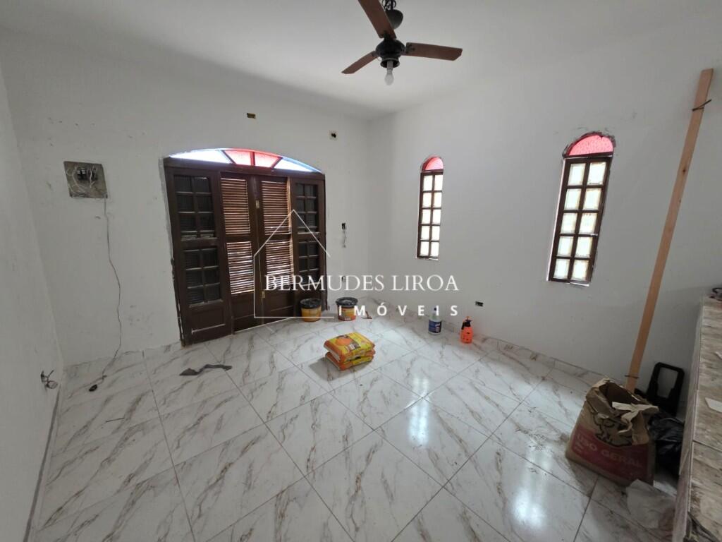 Casa com 2 quartos e 150 m² em Centro, Mongaguá