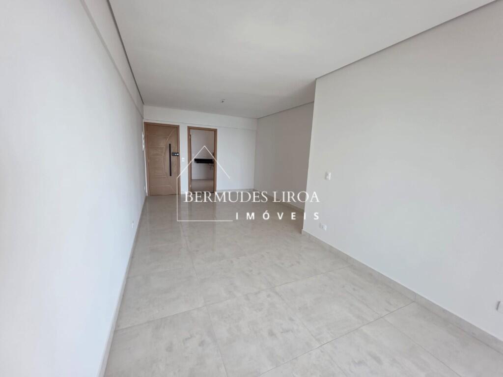 Apartamento com 3 quartos e 145 m² em Centro, Mongaguá
