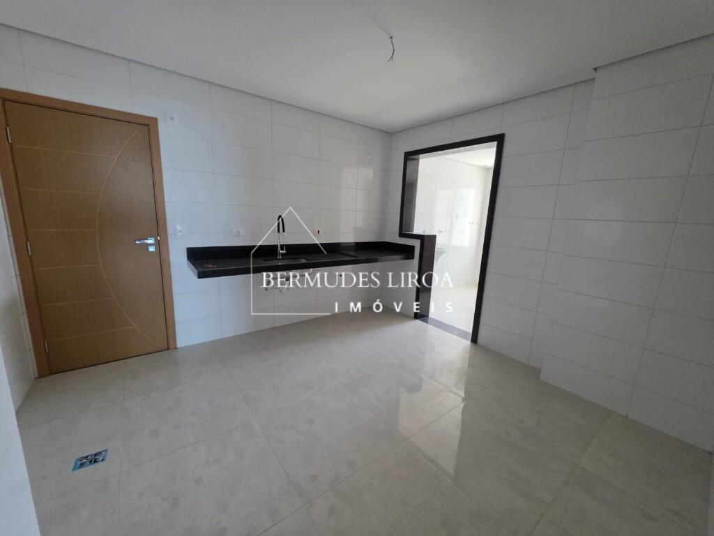 Apartamento com 3 quartos e 145 m² em Centro, Mongaguá
