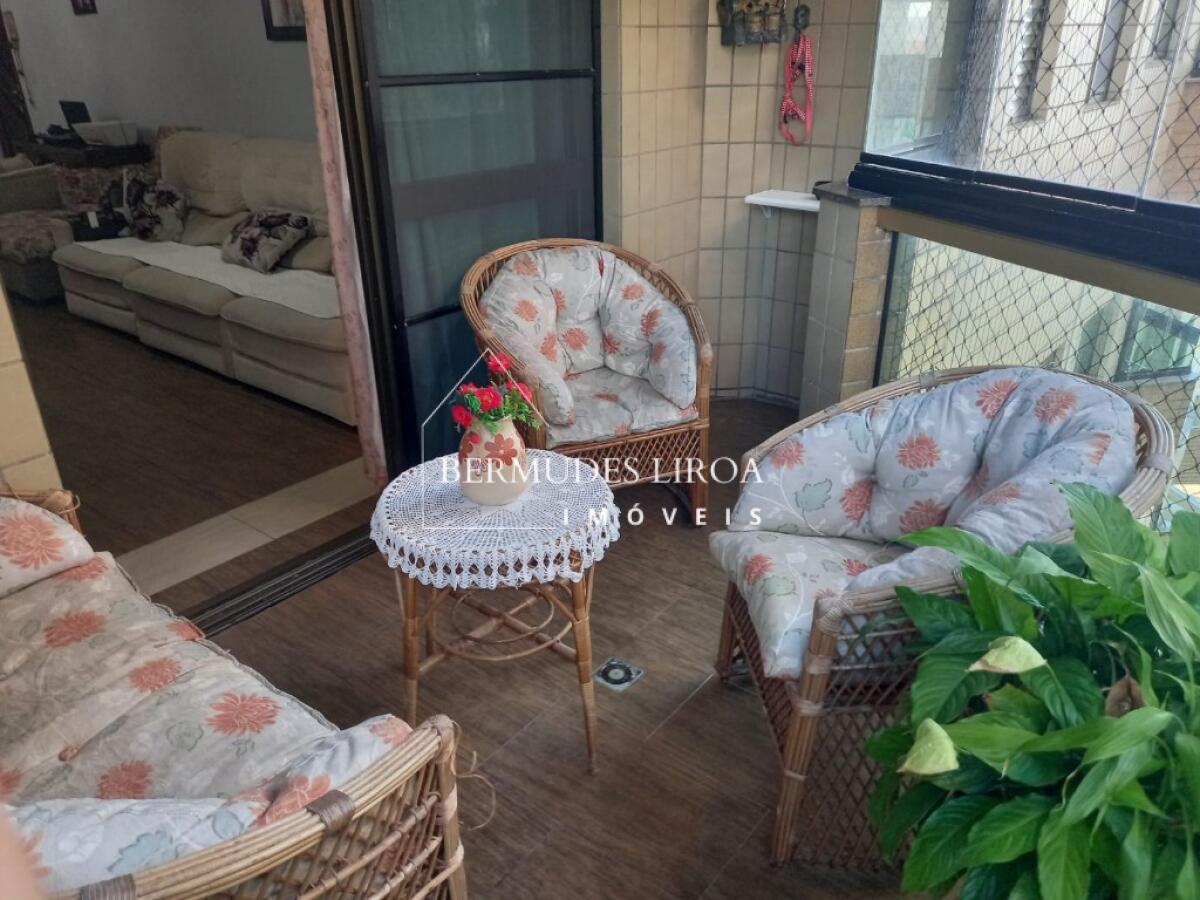 Apartamento com 3 quartos e 115 m² em Centro, Mongaguá
