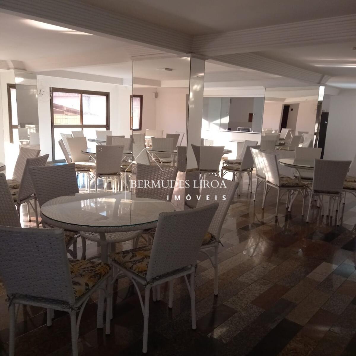 Apartamento com 3 quartos e 115 m² em Centro, Mongaguá