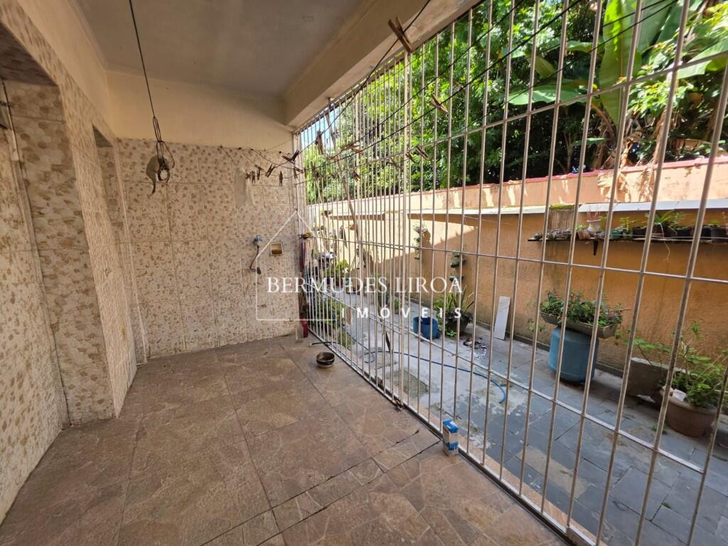 Casa com 2 quartos e 450 m² em Centro, Mongaguá