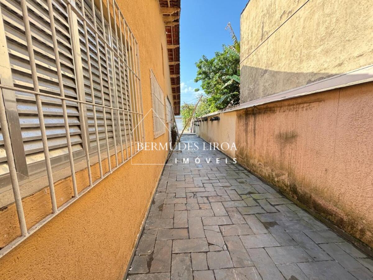 Casa com 2 quartos e 450 m² em Centro, Mongaguá