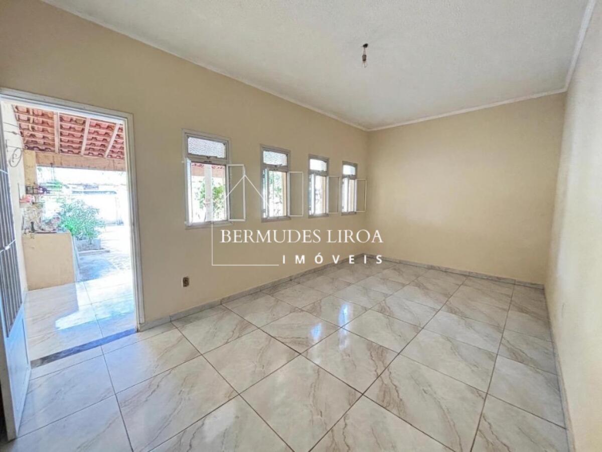 Casa com 2 quartos e 450 m² em Centro, Mongaguá