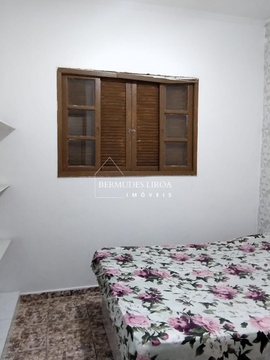 Casa com 6 quartos e 176 m² em Centro, Mongaguá
