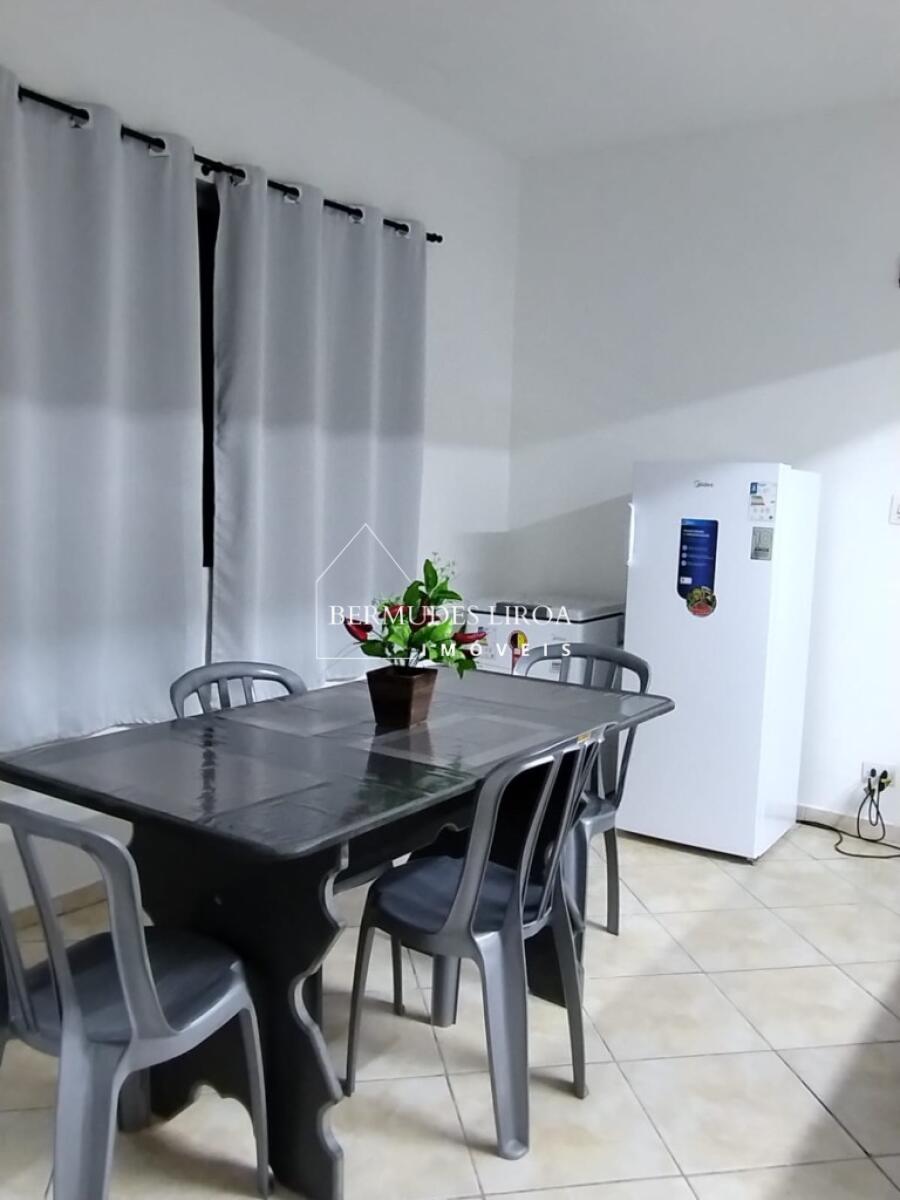 Casa com 6 quartos e 176 m² em Centro, Mongaguá