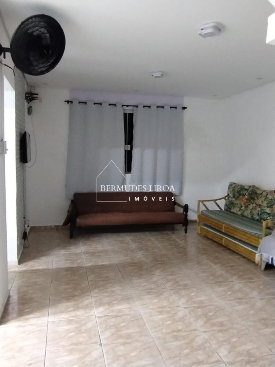 Casa com 6 quartos e 176 m² em Centro, Mongaguá