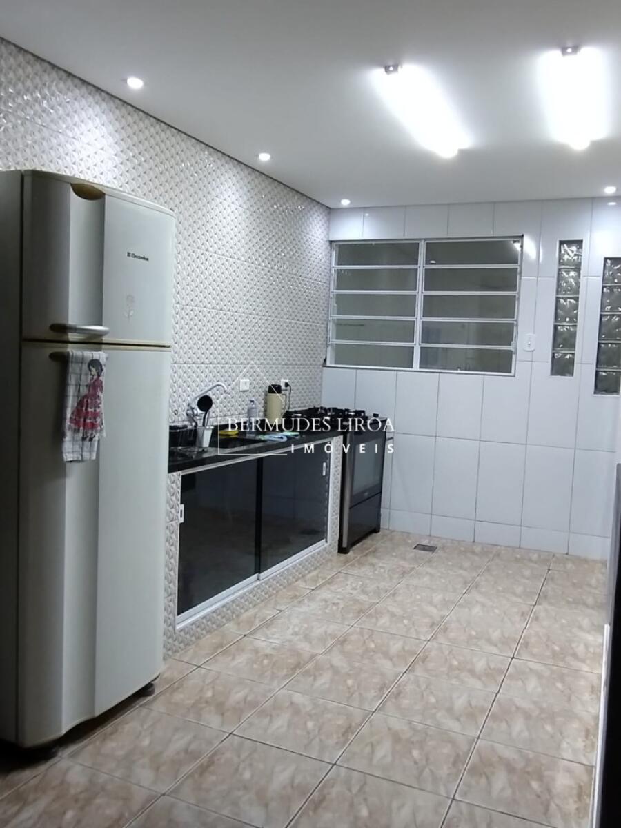 Casa com 6 quartos e 176 m² em Centro, Mongaguá