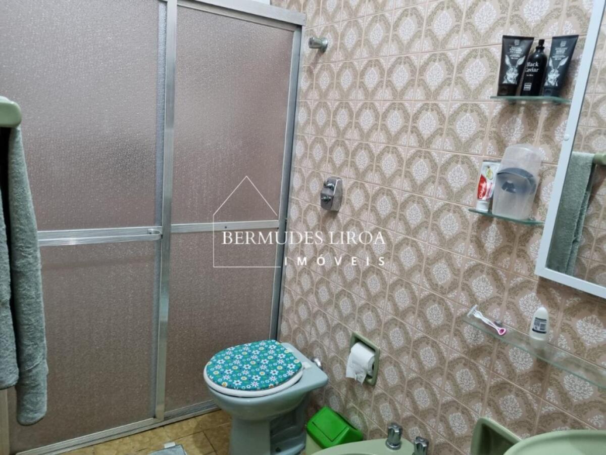 Casa com 5 quartos e 650 m² em Centro, Mongaguá