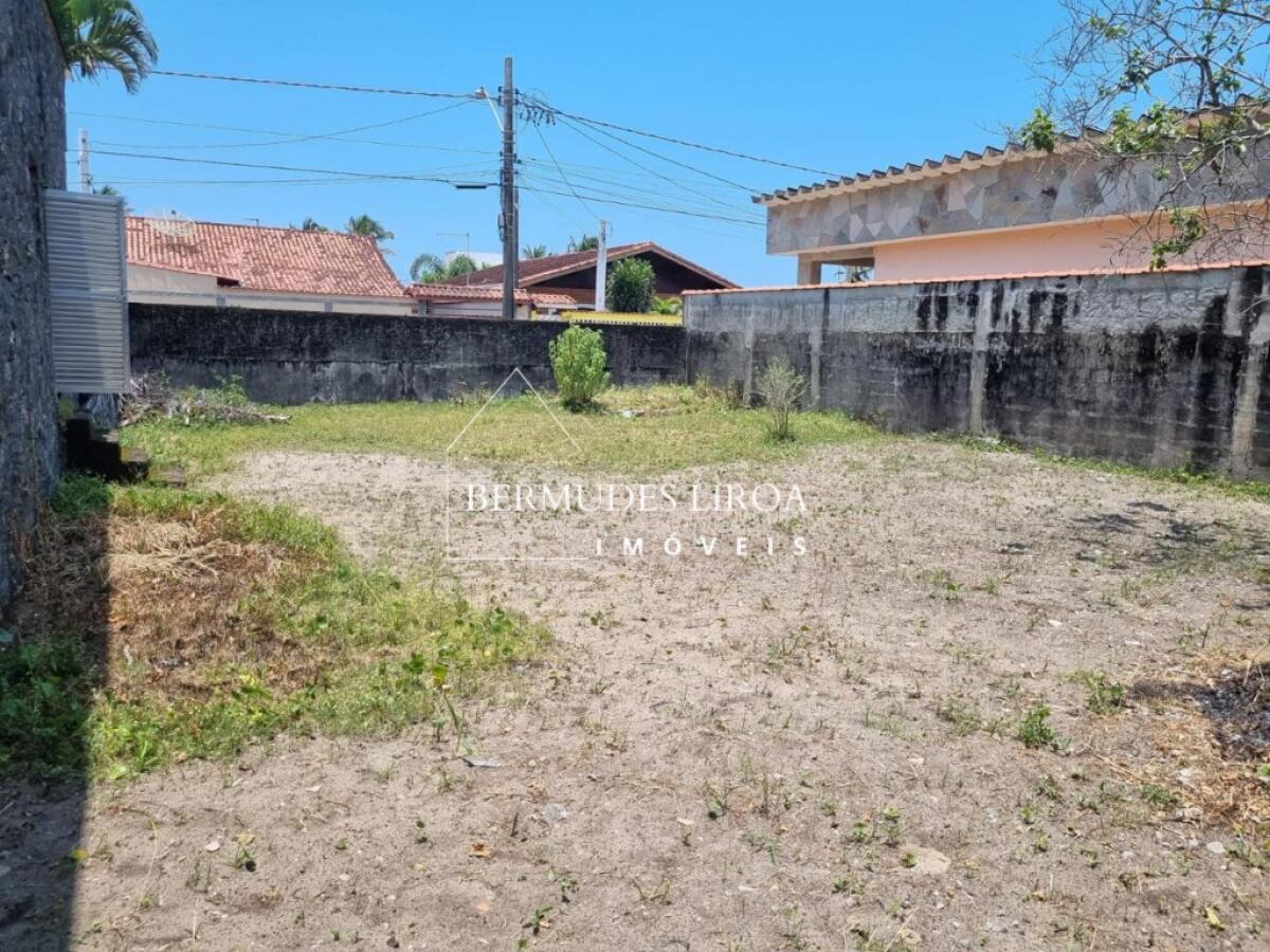 Casa com 5 quartos e 650 m² em Centro, Mongaguá