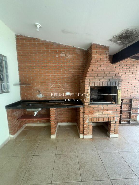 Casa com 2 quartos e 350 m² em Centro, Mongaguá