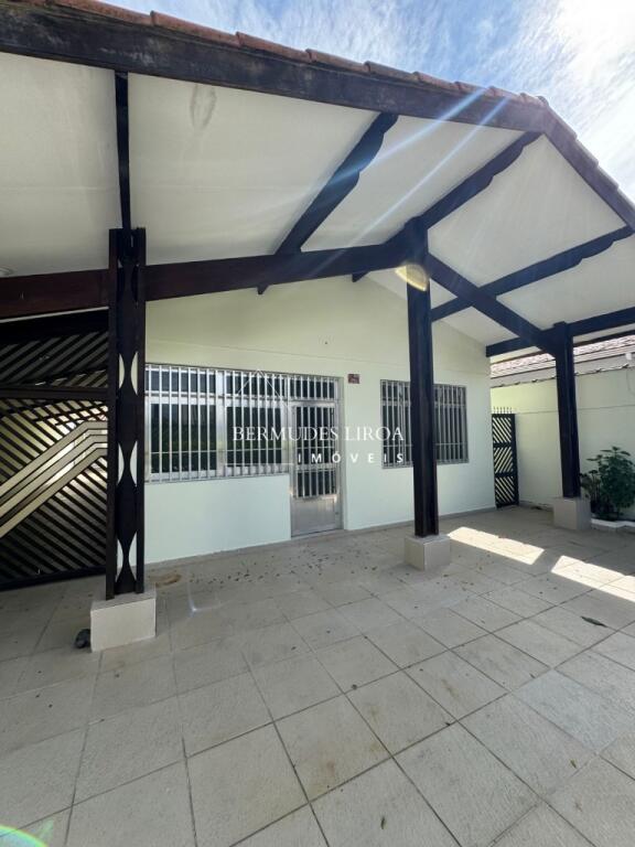 Casa com 2 quartos e 350 m² em Centro, Mongaguá
