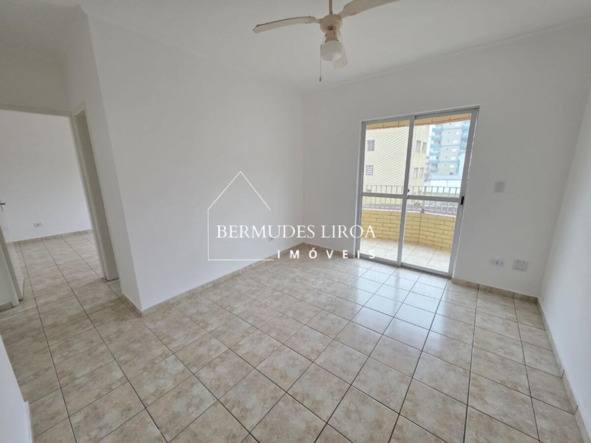 Apartamento com 1 quarto e 63 m² em Centro, Mongaguá