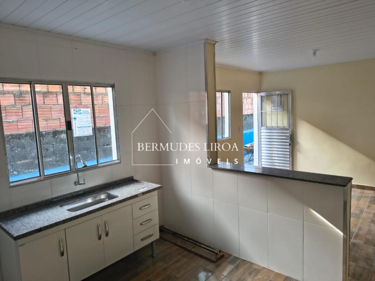 Casa com 2 quartos e 50 m² em Centro, Mongaguá