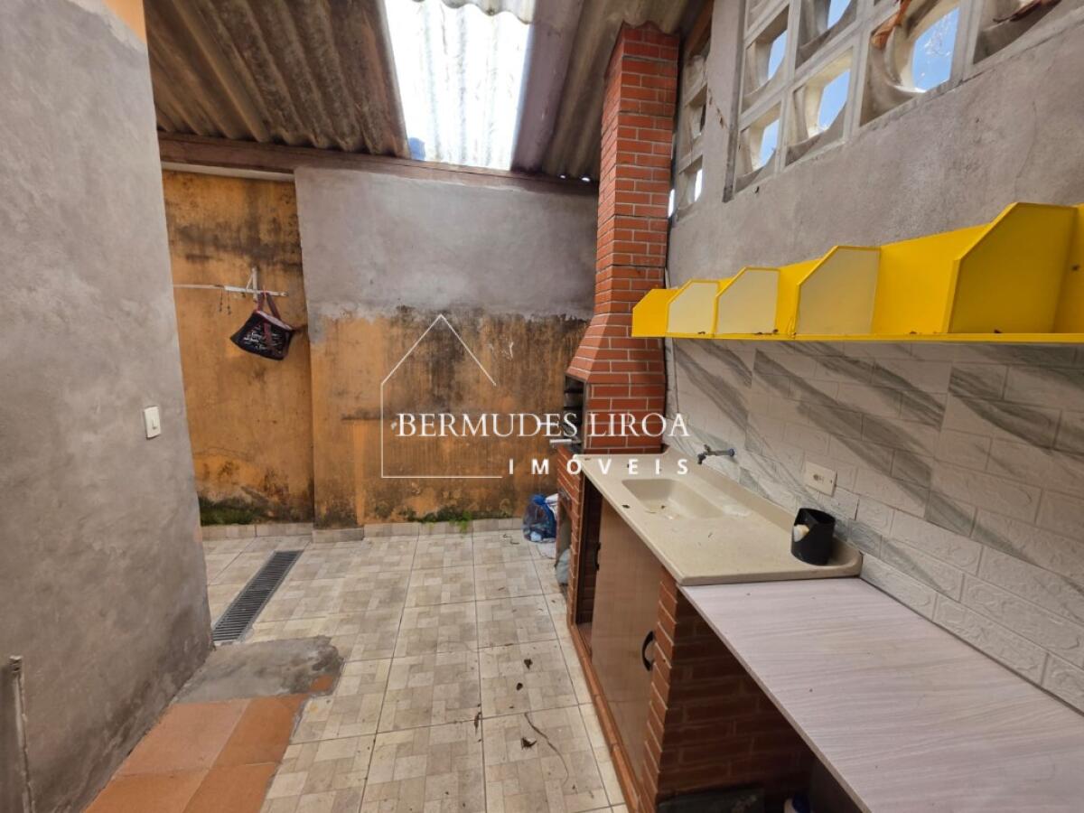 Casa com 2 quartos e 75 m² em Centro, Mongaguá