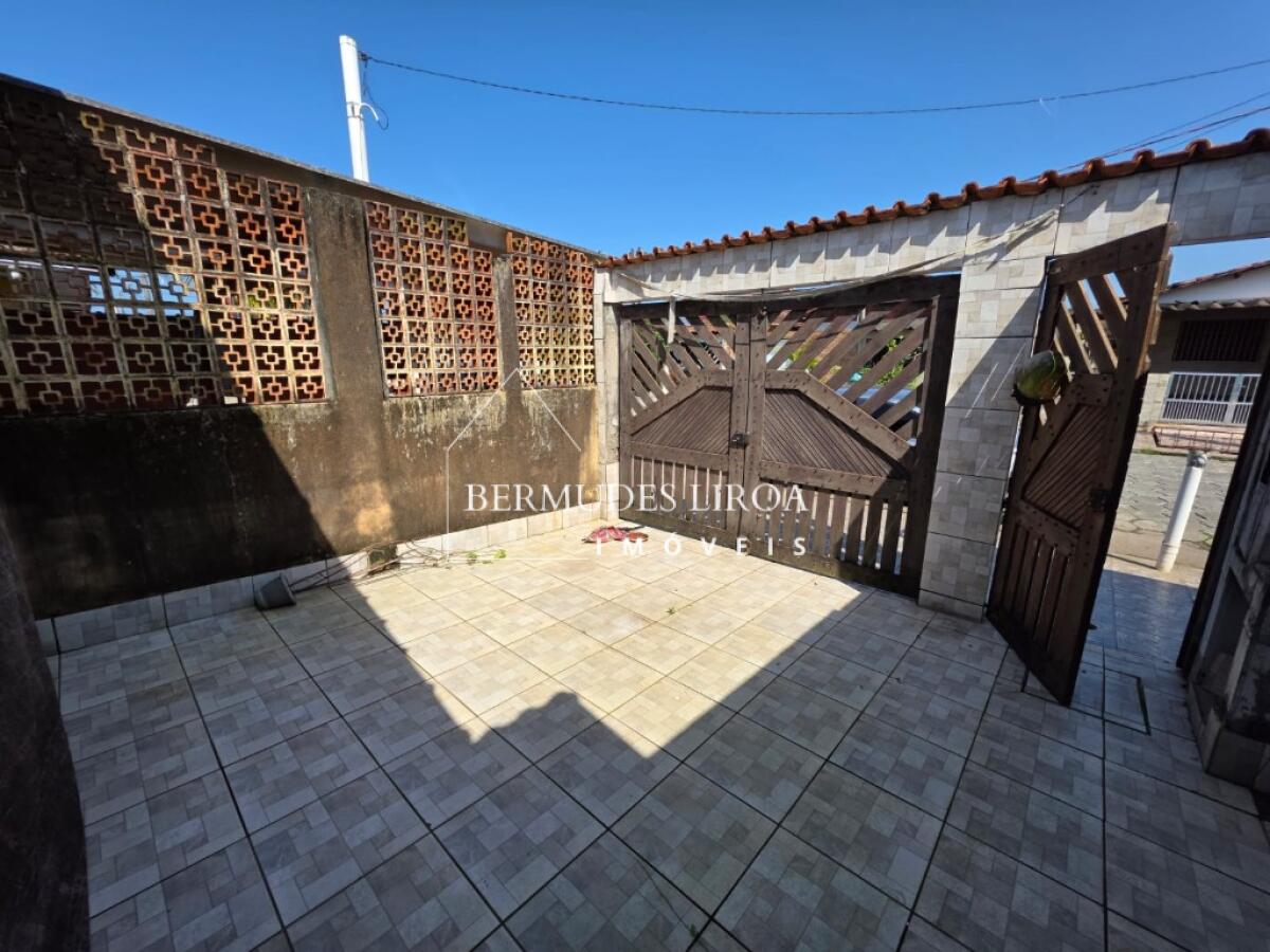 Casa com 2 quartos e 75 m² em Centro, Mongaguá