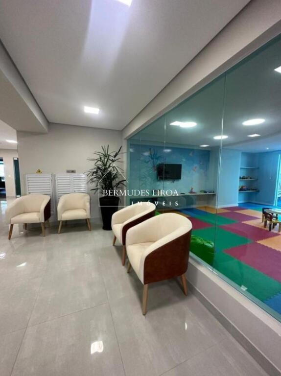 Apartamento com 2 quartos e 77 m² em Centro, Mongaguá