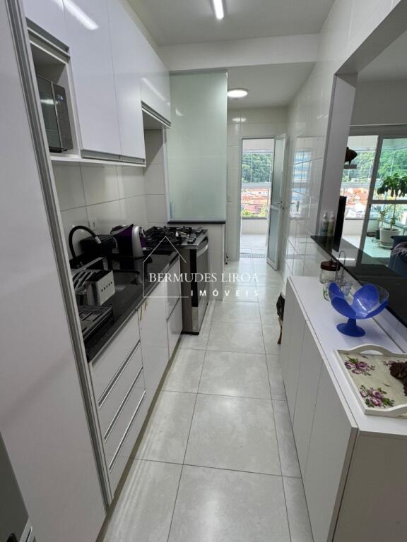 Apartamento com 2 quartos e 77 m² em Centro, Mongaguá