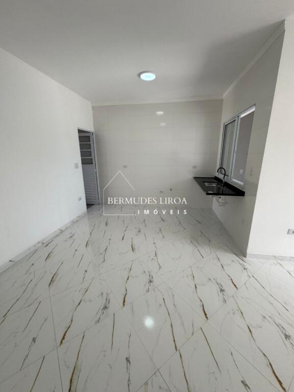 Casa com 2 quartos e 125 m² em Centro, Mongaguá