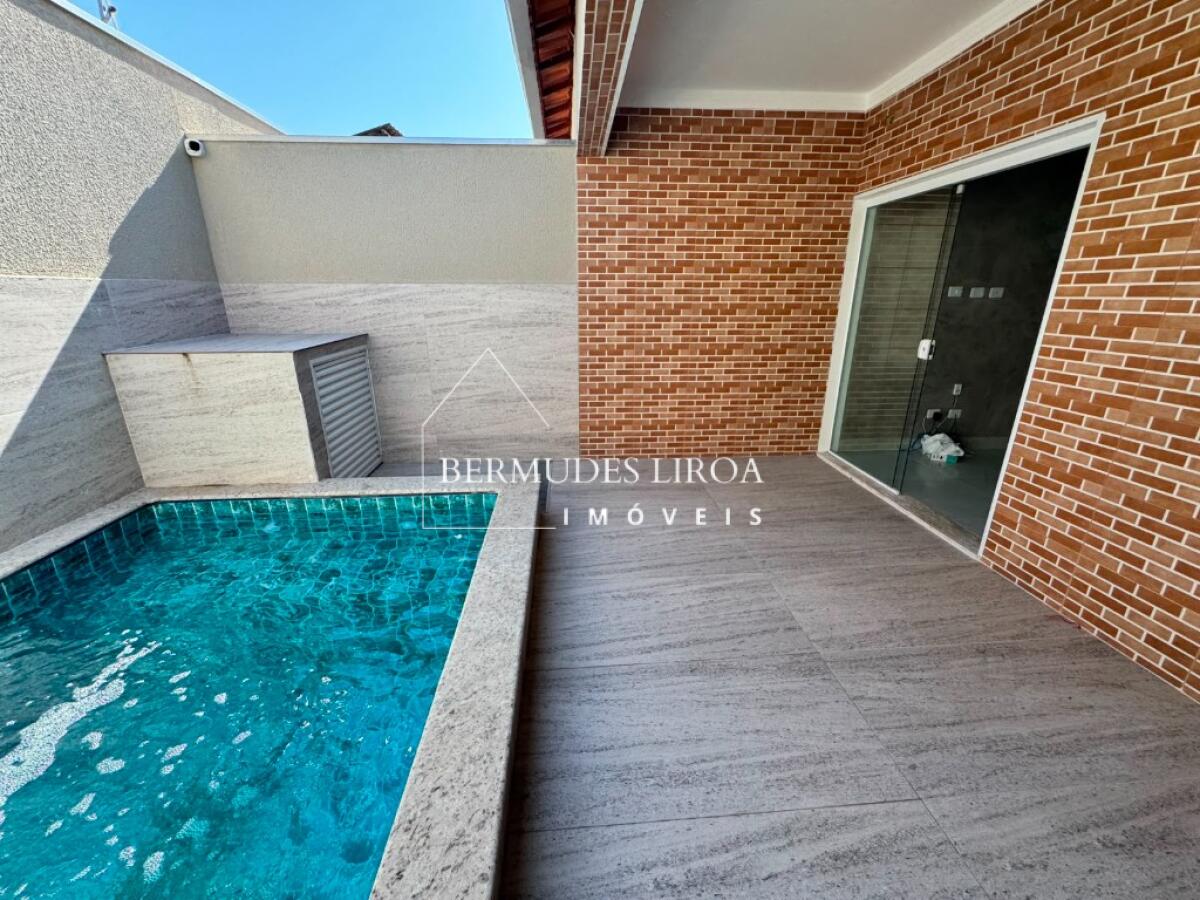 Casa com 2 quartos e 65 m² em Centro, Mongaguá