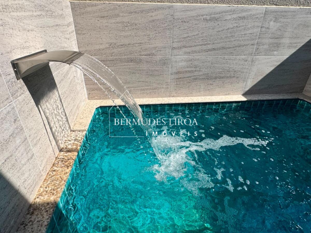 Casa com 2 quartos e 65 m² em Centro, Mongaguá