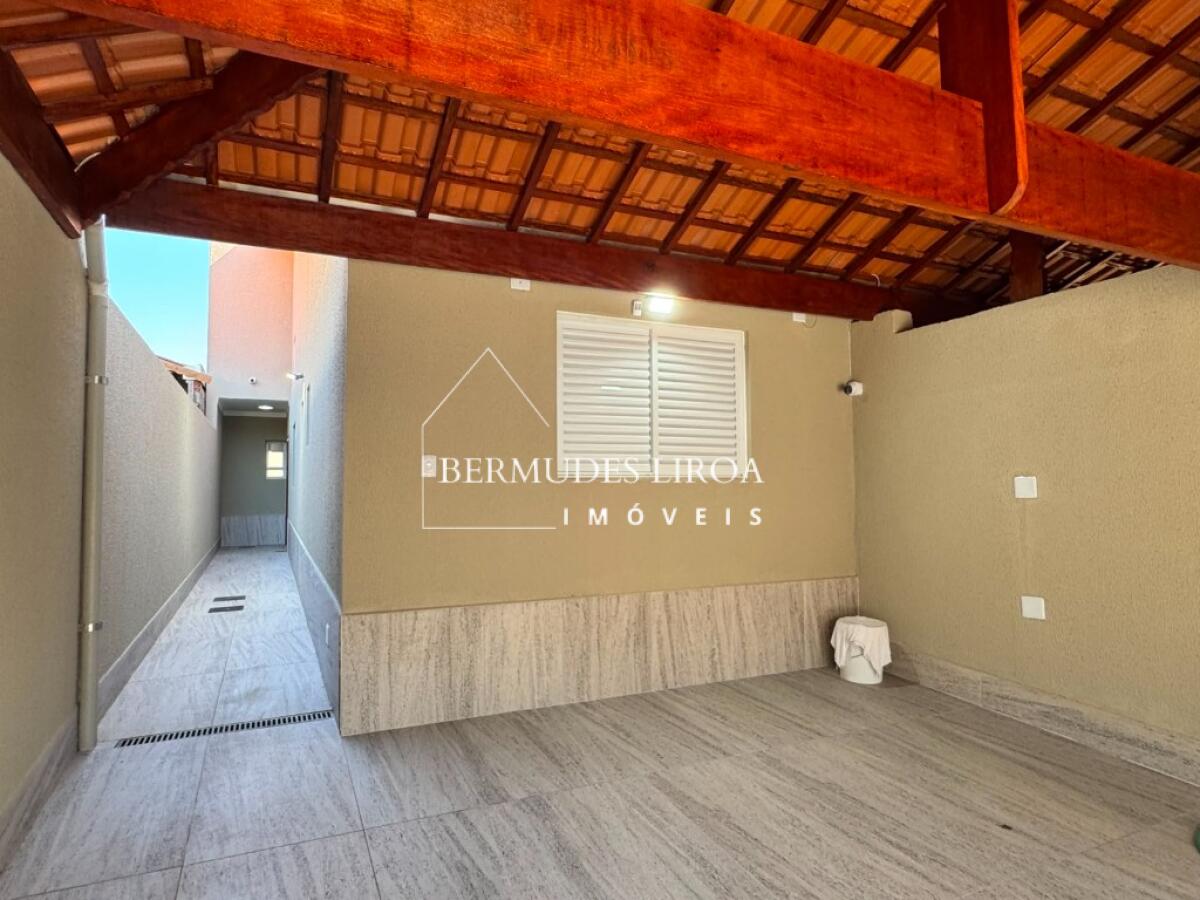 Casa com 2 quartos e 65 m² em Centro, Mongaguá