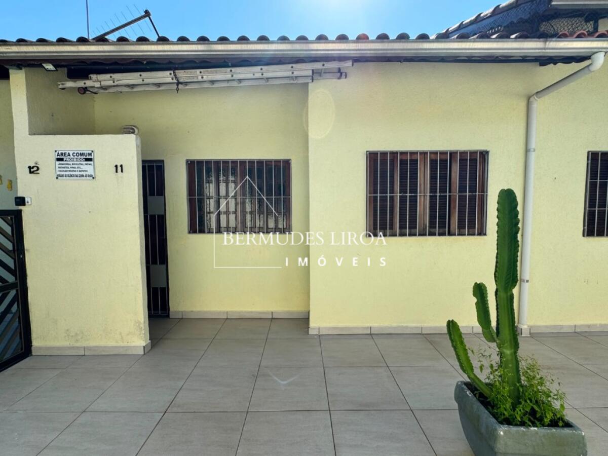 Casa com 2 quartos e 37 m² em Centro, Mongaguá