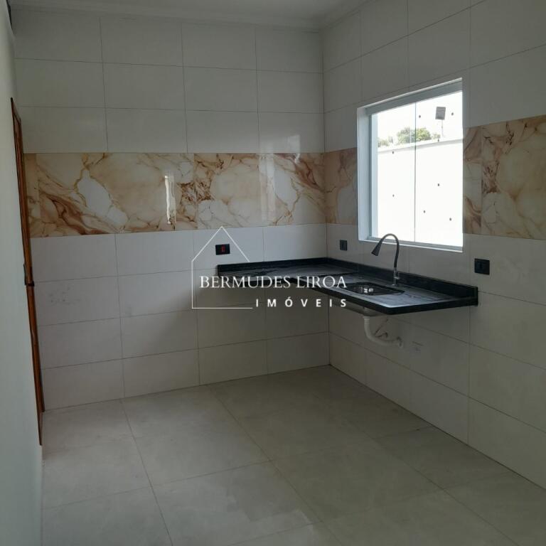 Casa com 2 quartos e 73 m² em Centro, Mongaguá