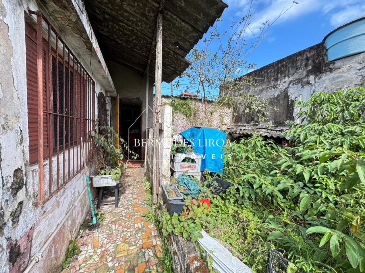 Casa com 2 quartos e 63 m² em Centro, Mongaguá