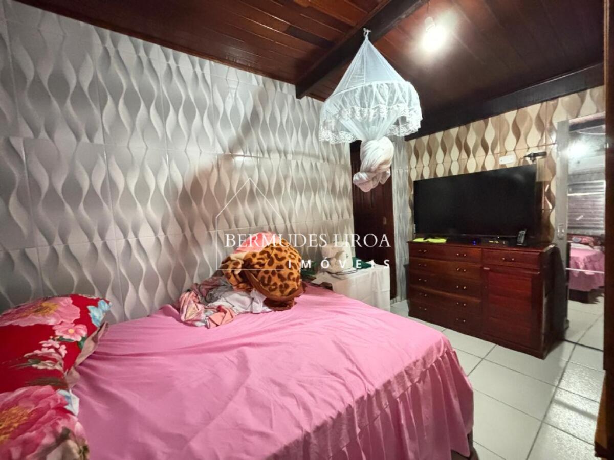 Casa com 2 quartos e 63 m² em Centro, Mongaguá