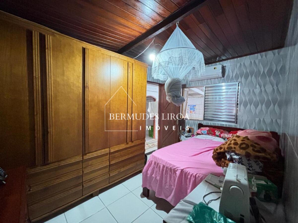 Casa com 2 quartos e 63 m² em Centro, Mongaguá