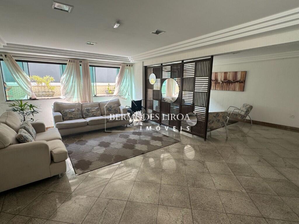 Apartamento com 2 quartos e 98 m² em Centro, Mongaguá