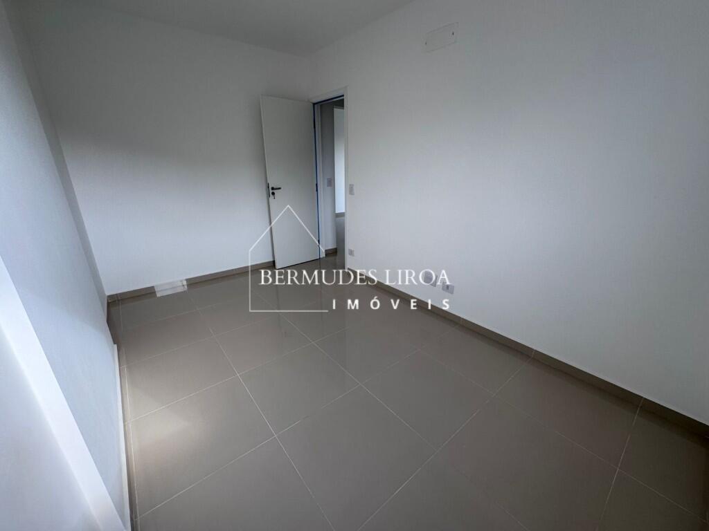 Apartamento com 2 quartos e 75 m² em Centro, Mongaguá