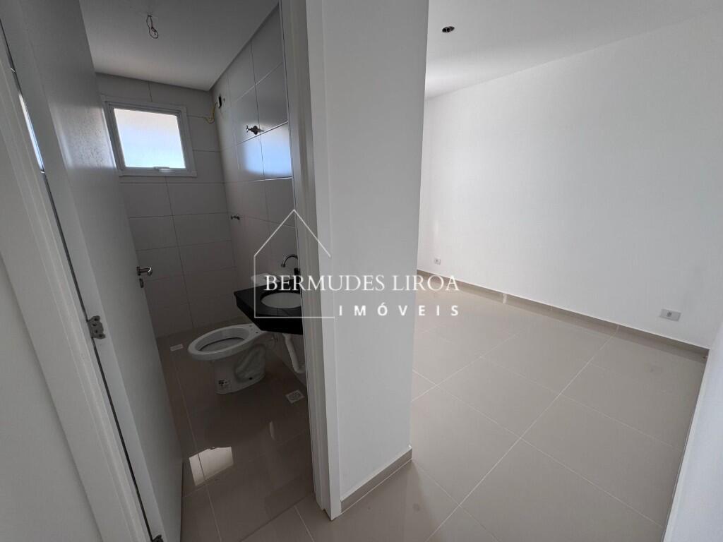 Apartamento com 2 quartos e 75 m² em Centro, Mongaguá