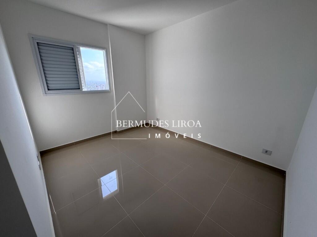 Apartamento com 2 quartos e 75 m² em Centro, Mongaguá