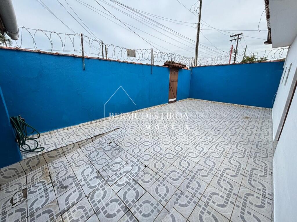 Casa com 3 quartos e 250 m² em Centro, Mongaguá