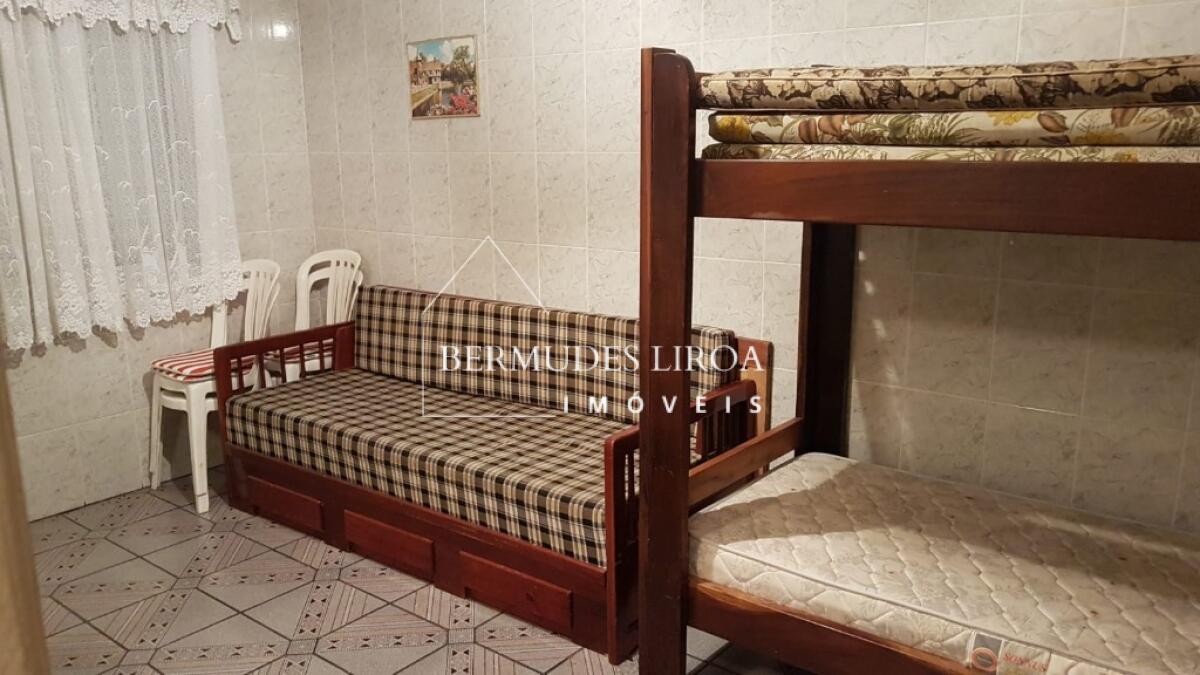 Apartamento com 1 quarto e 26 m² em Centro, Mongaguá