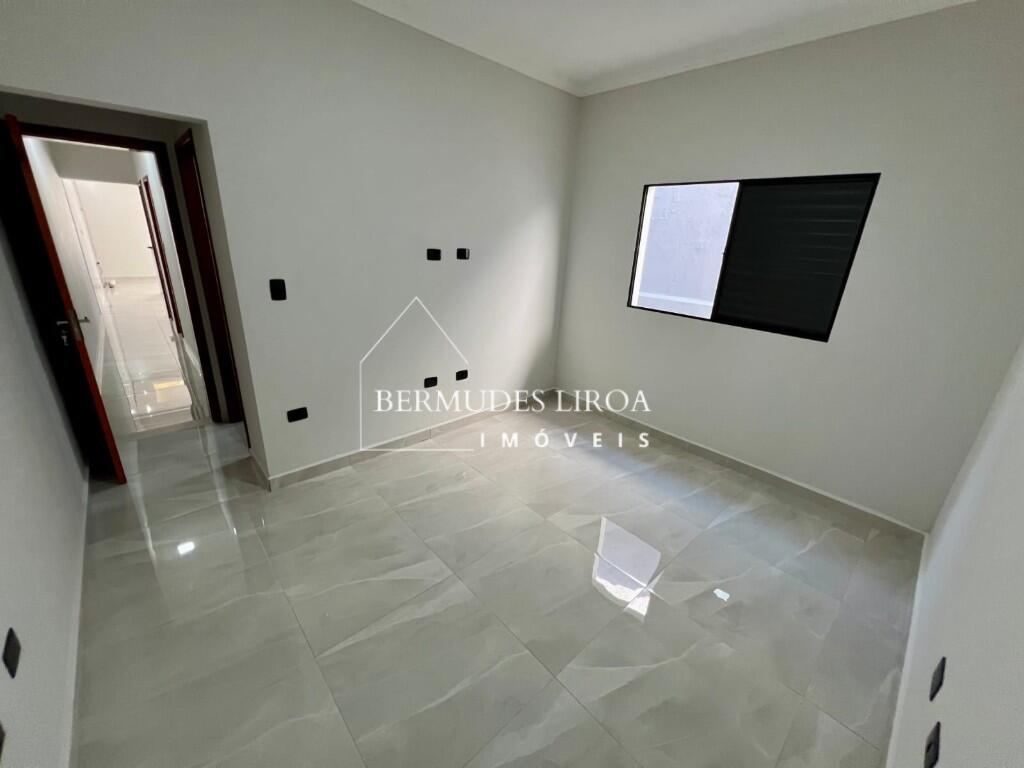 Casa com 2 quartos e 150 m² em Centro, Mongaguá