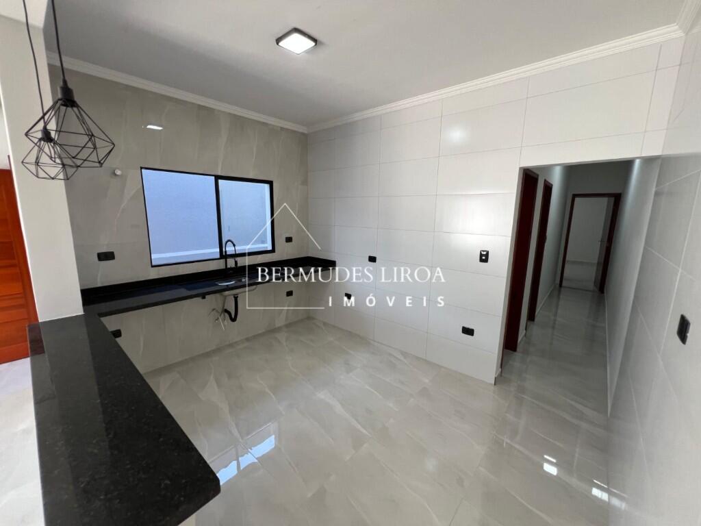 Casa com 2 quartos e 150 m² em Centro, Mongaguá