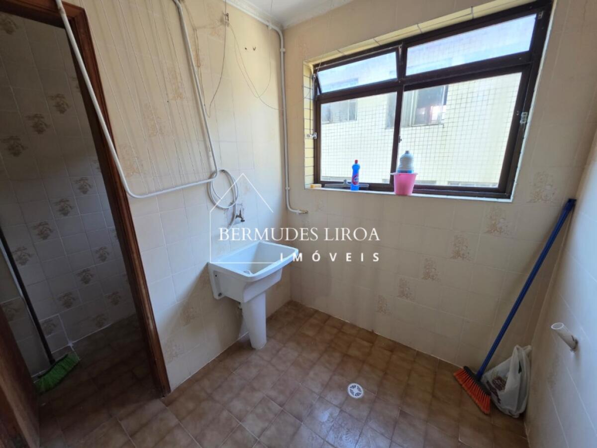 Apartamento com 3 quartos e 100 m² em Centro, Mongaguá