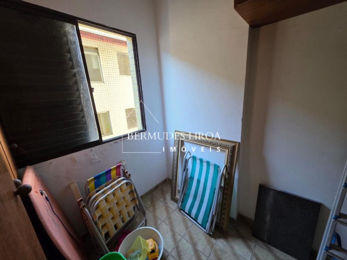 Apartamento com 3 quartos e 100 m² em Centro, Mongaguá