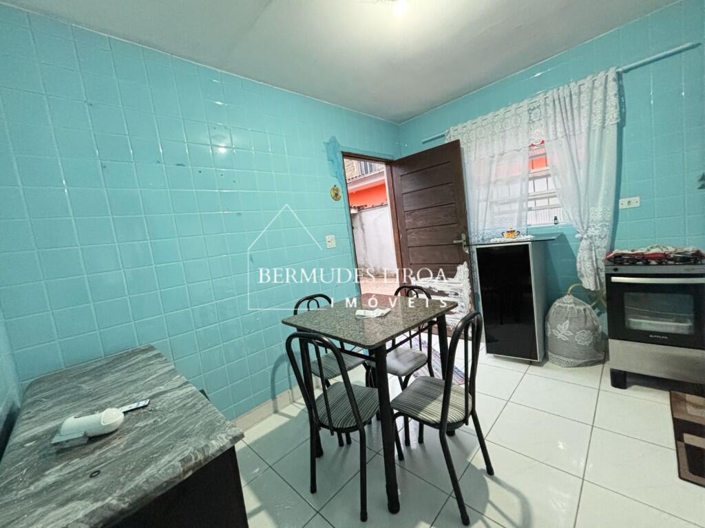 Casa com 2 quartos e 157 m² em Centro, Mongaguá