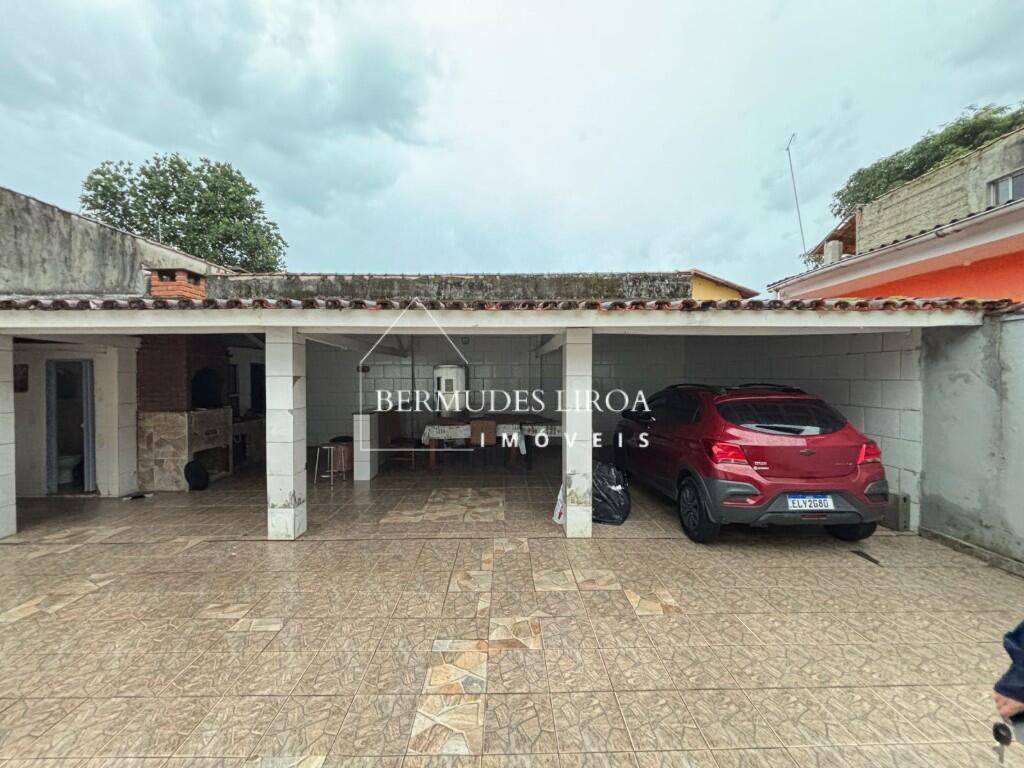 Casa com 2 quartos e 157 m² em Centro, Mongaguá