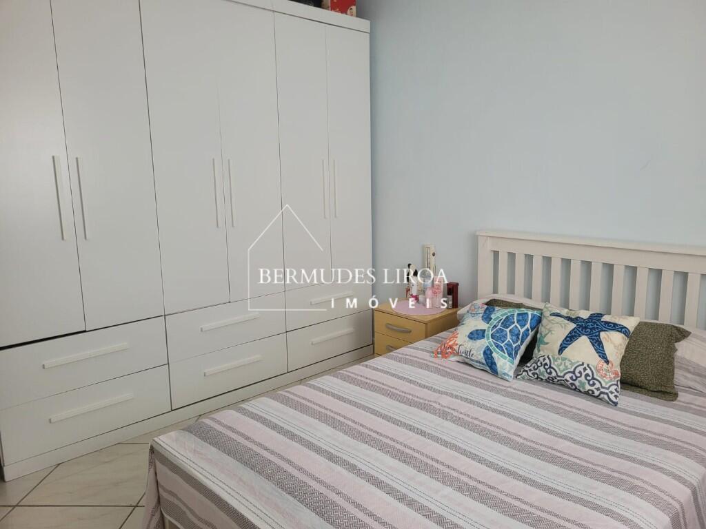 Casa com 4 quartos e 180 m² em Centro, Mongaguá