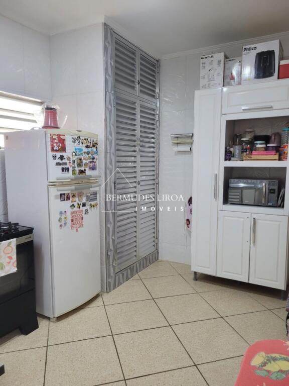 Casa com 4 quartos e 180 m² em Centro, Mongaguá