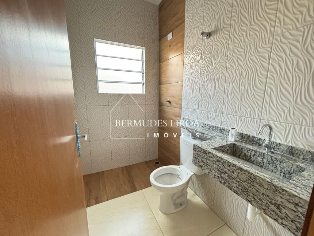 Casa com 2 quartos e 80 m² em Centro, Mongaguá