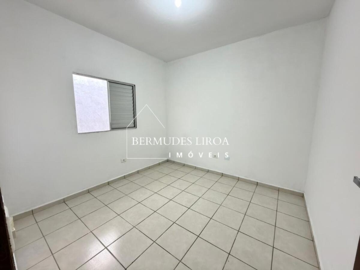 Casa com 2 quartos e 60 m² em Centro, Mongaguá