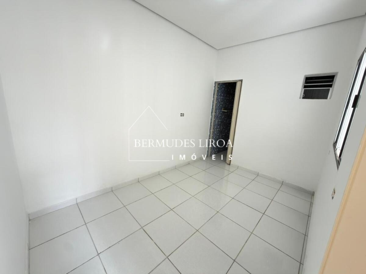 Casa com 2 quartos e 60 m² em Centro, Mongaguá