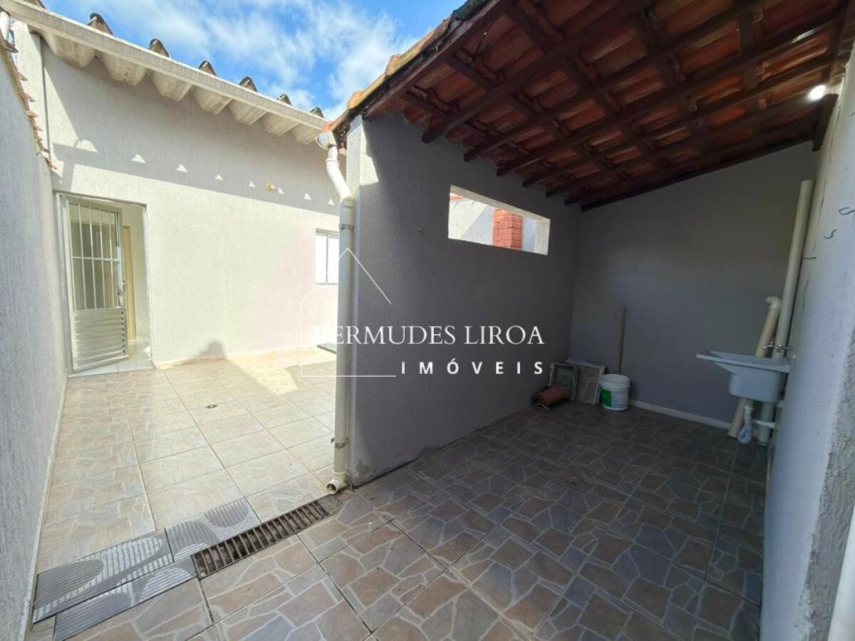 Casa com 2 quartos e 60 m² em Centro, Mongaguá