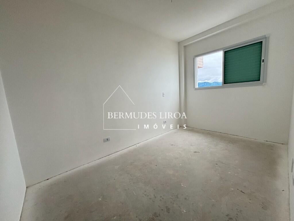 Apartamento com 3 quartos e 85 m² em Centro, Mongaguá